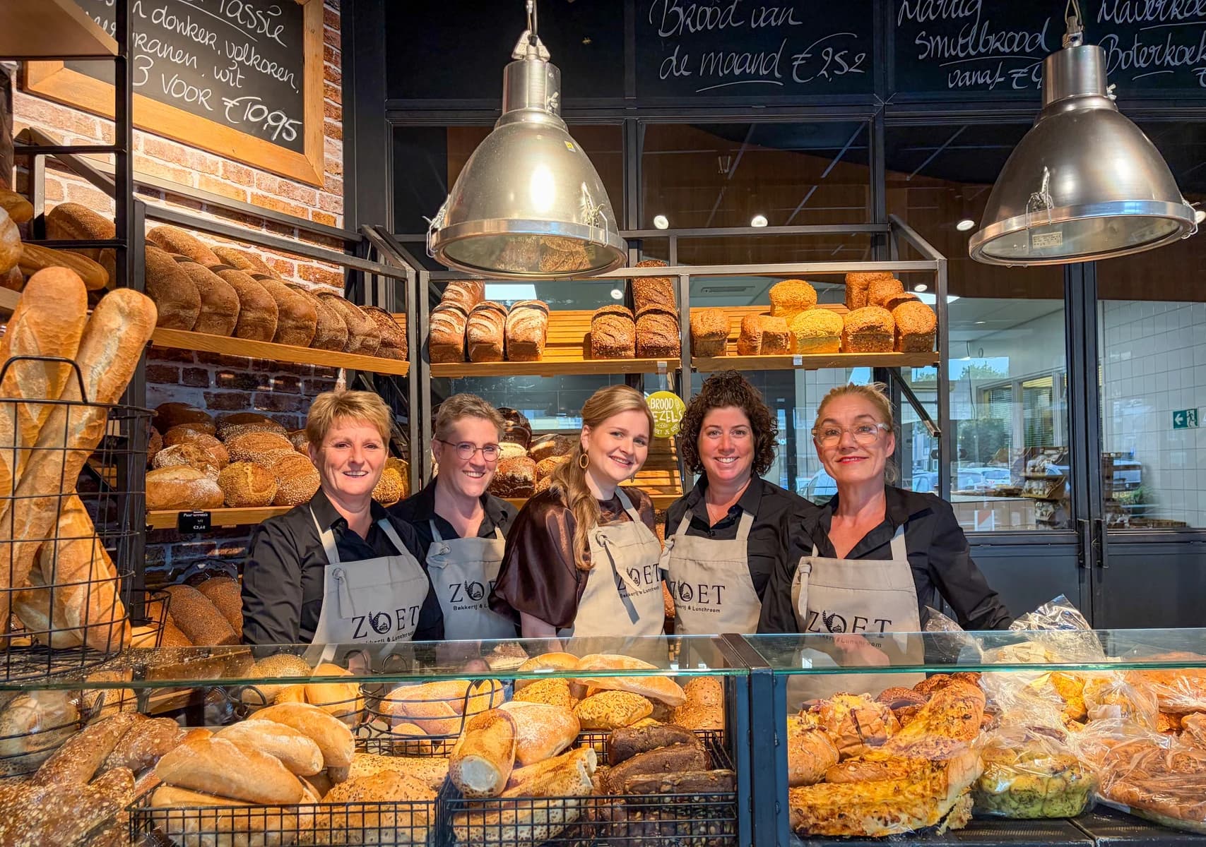 Het verkoopteam van Zoet Bakkerij
